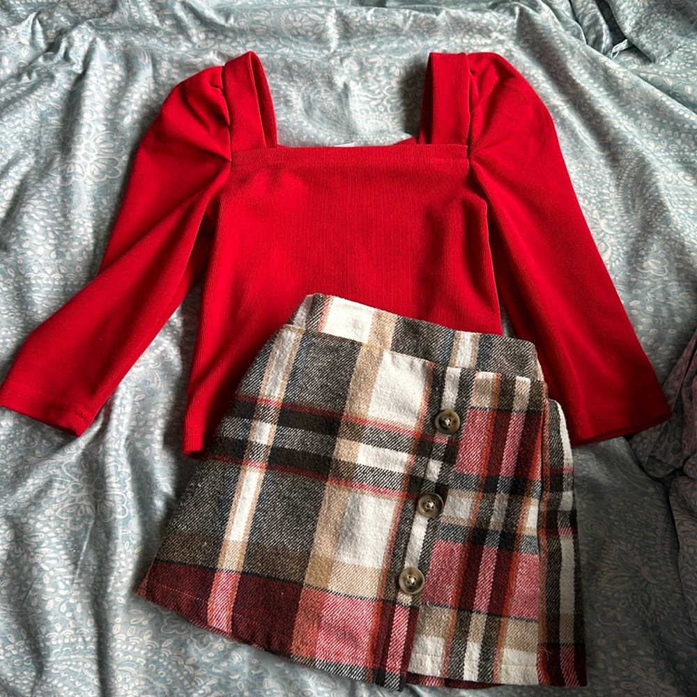 Toddler girl's two piece set